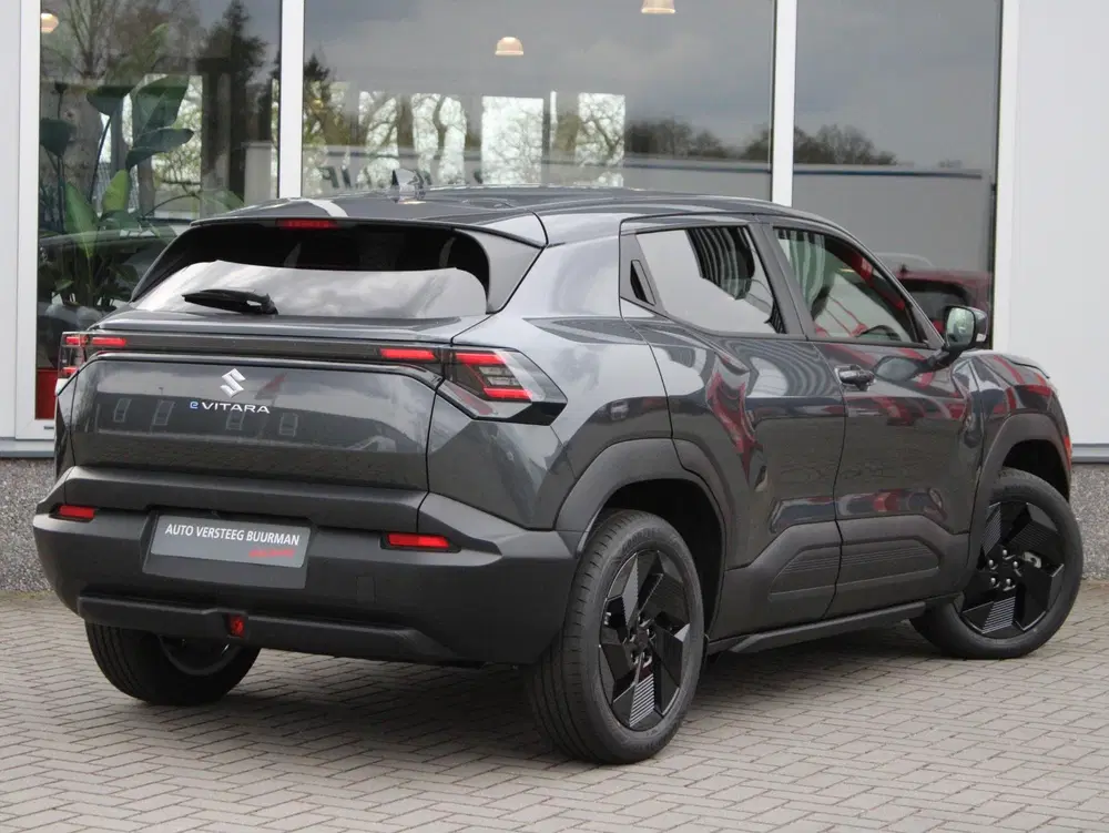 Suzuki Vitara Select 61 kWh Adaptieve Cruise & Climate C uit 2026, foto 3