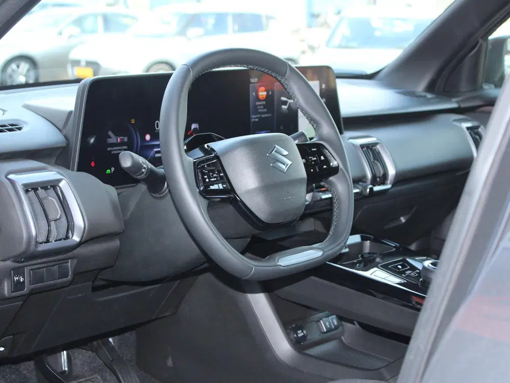 Suzuki Vitara Select 61 kWh Adaptieve Cruise & Climate C uit 2026, foto 4