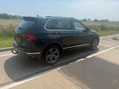 Volkswagen Tiguan 2.0 TDI 110KW 2019 Zwart uit 2019