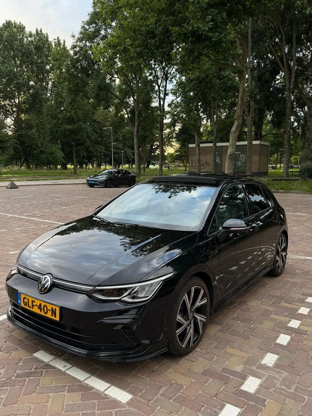 Volkswagen Golf 1.5 Etsi 150pk 7-DSG 2023 Zwart uit 2023, foto 5