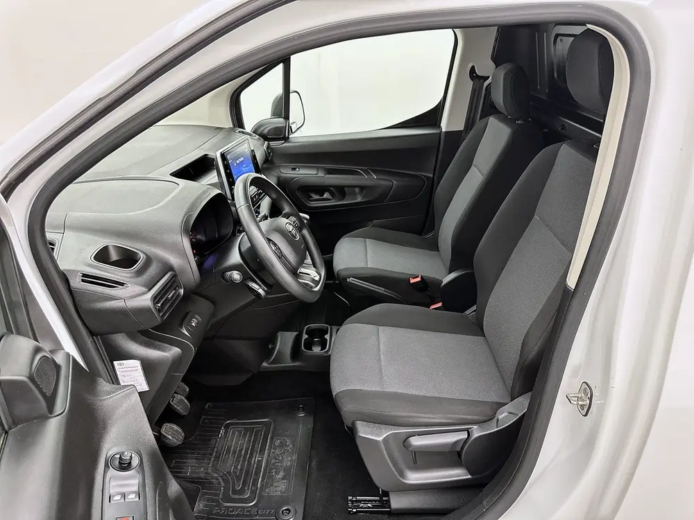 Toyota Proace City 1.5 D-4D Live Carplay Cruise control Park uit 2023, foto 9