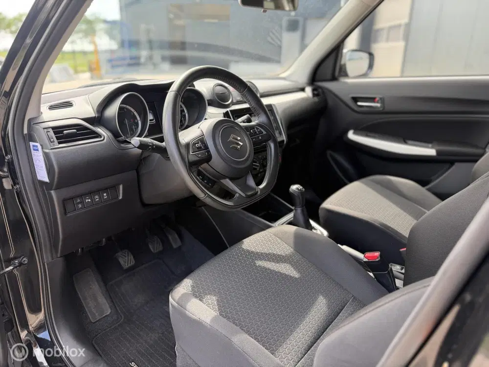 Suzuki Swift 1.2 Select Smart Hybrid met garantie uit 2022, foto 13