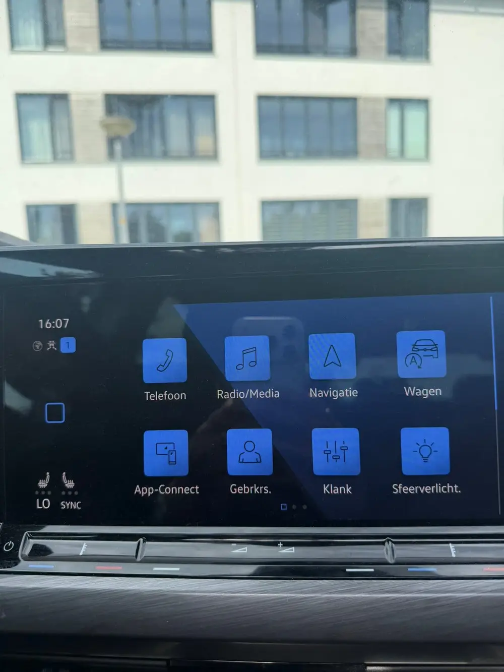 Volkswagen Golf 1.5 eTSI Style DSG 150 PK uit 2020, foto 16