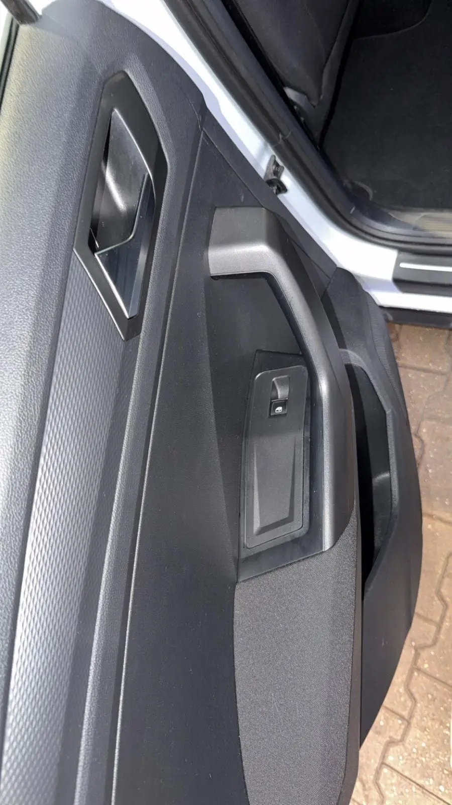 Volkswagen T-Roc Vw TROC 1.5 TSI DSG Automaat pano/virtual/keyl/camera/acc/ uit 2022, foto 15