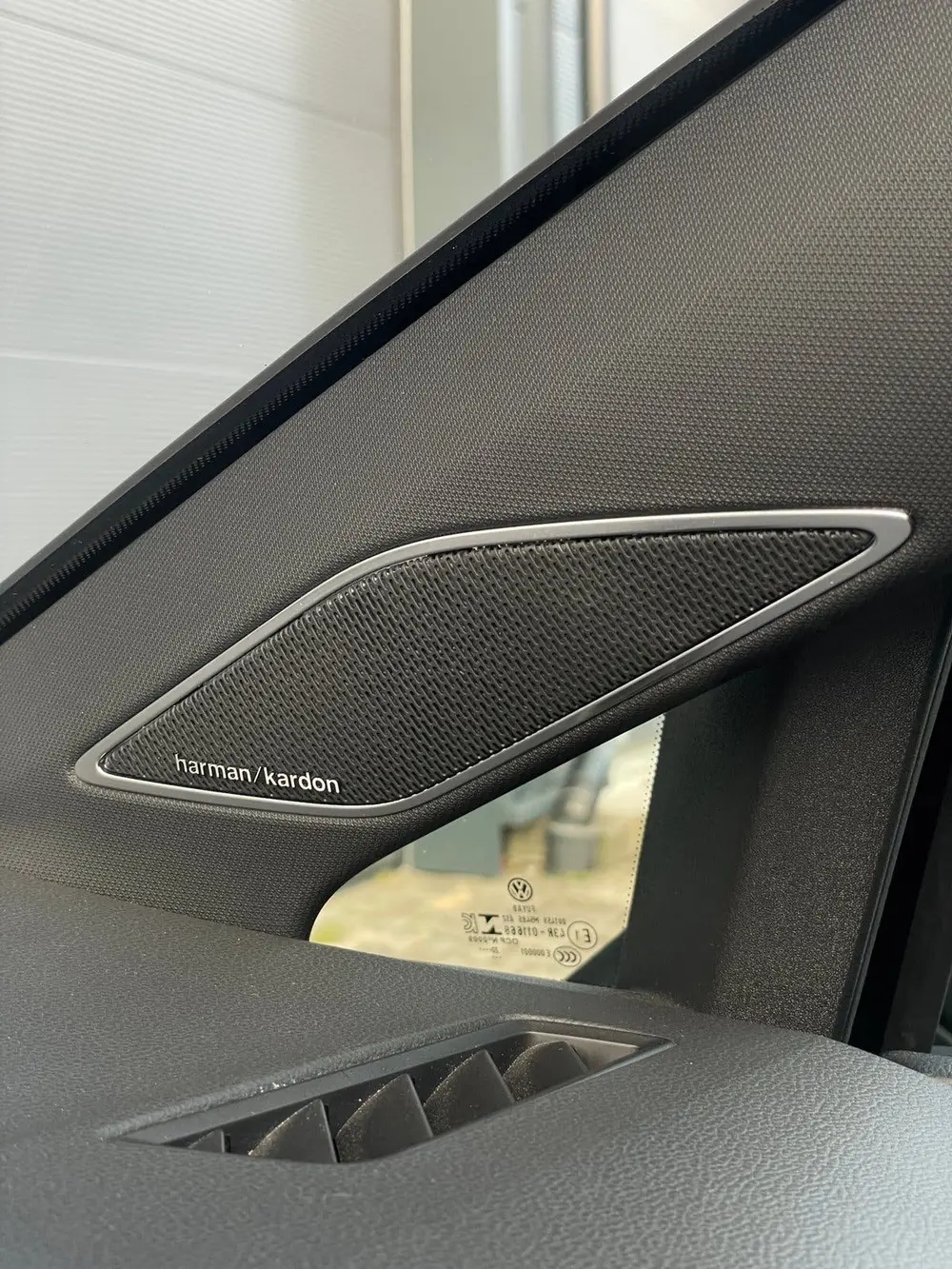 Volkswagen Golf 2.0 TSI  7-DSG 2021 Zwart uit 2021, foto 11