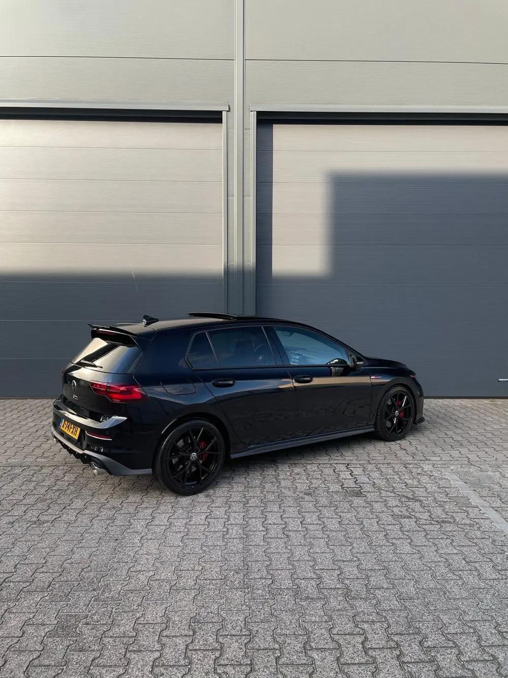 Volkswagen Golf 2.0 TSI  7-DSG 2021 Zwart uit 2021, foto 5