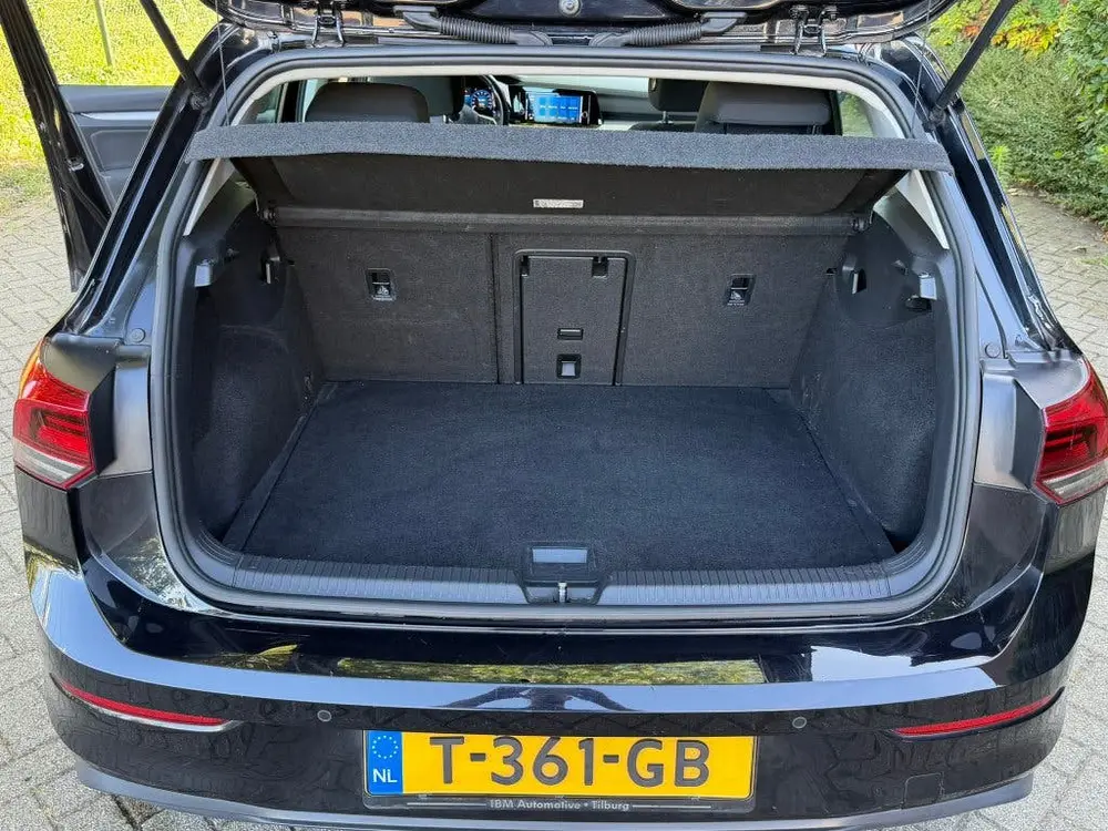 Volkswagen Golf 2.0 TDI 150pk 7-DSG 2020 Zwart uit 2020, foto 18