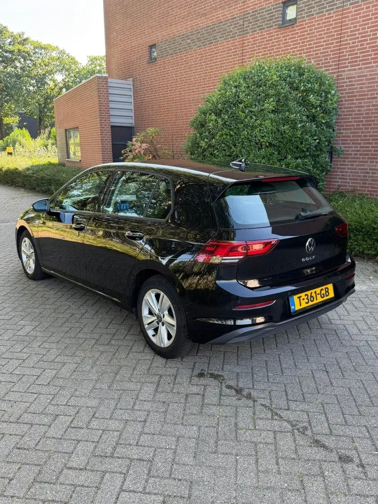 Volkswagen Golf 2.0 TDI 150pk 7-DSG 2020 Zwart uit 2020, foto 4
