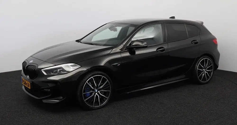 BMW 1-serie 120i 178pk Aut 2021 Zwart uit 2021, foto 7