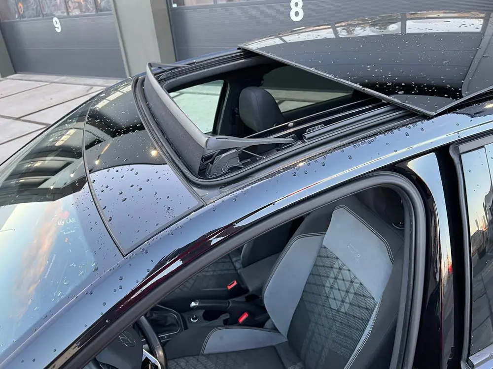Volkswagen Polo 1.0 TSI R-Line Automaat Panorama 2023 uit 2023, foto 12