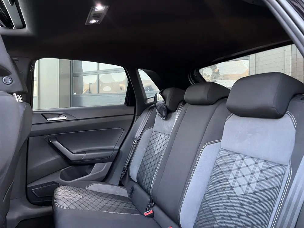 Volkswagen Polo 1.0 TSI R-Line Automaat Panorama 2023 uit 2023, foto 15