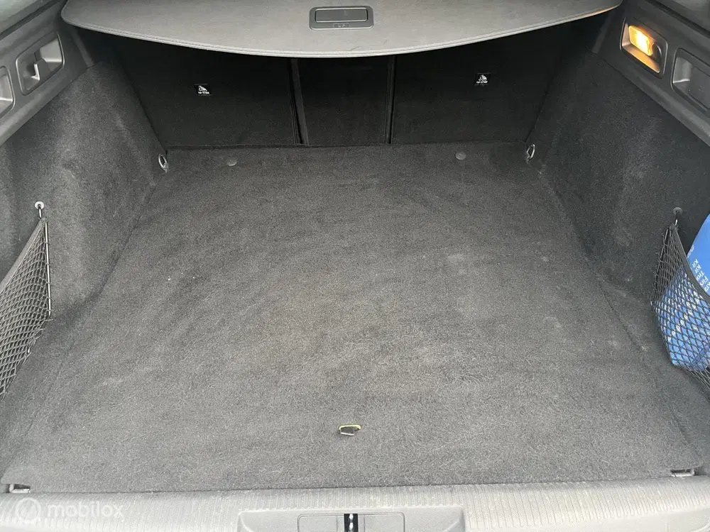 Peugeot 308 1.2 PT Business 110 PK NAVI uit 2022, foto 13