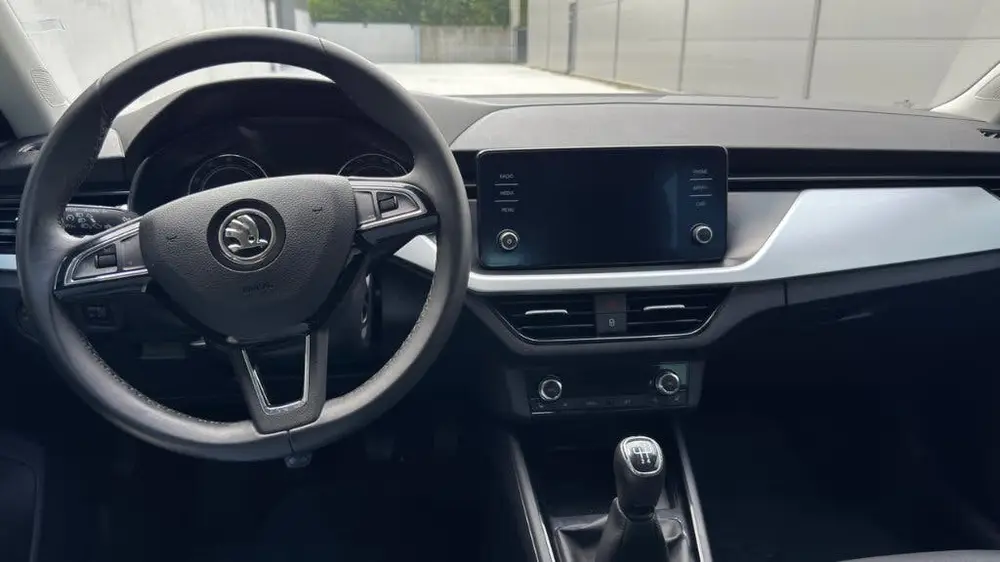 Skoda Scala 1.0 TSI Greentech 95pk 2019 Grijs uit 2019, foto 8