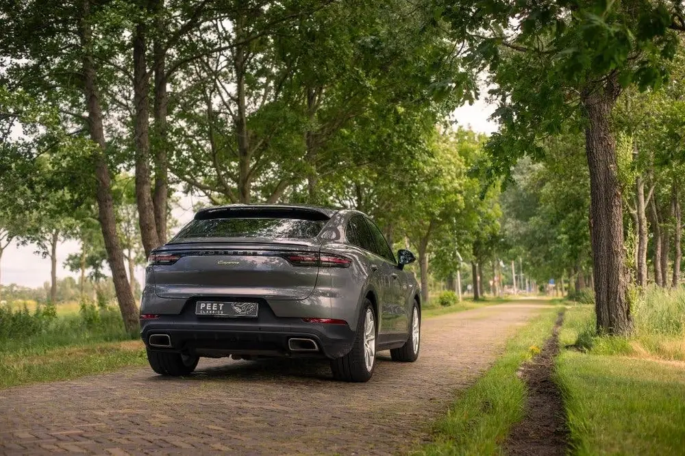 Porsche Cayenne Cayenne 3.0 V6 E-hybrid 2020 Grijs uit 2020, foto 5