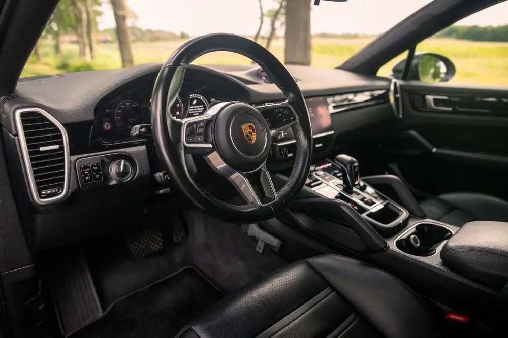 Porsche Cayenne Cayenne 3.0 V6 E-hybrid 2020 Grijs uit 2020, foto 8