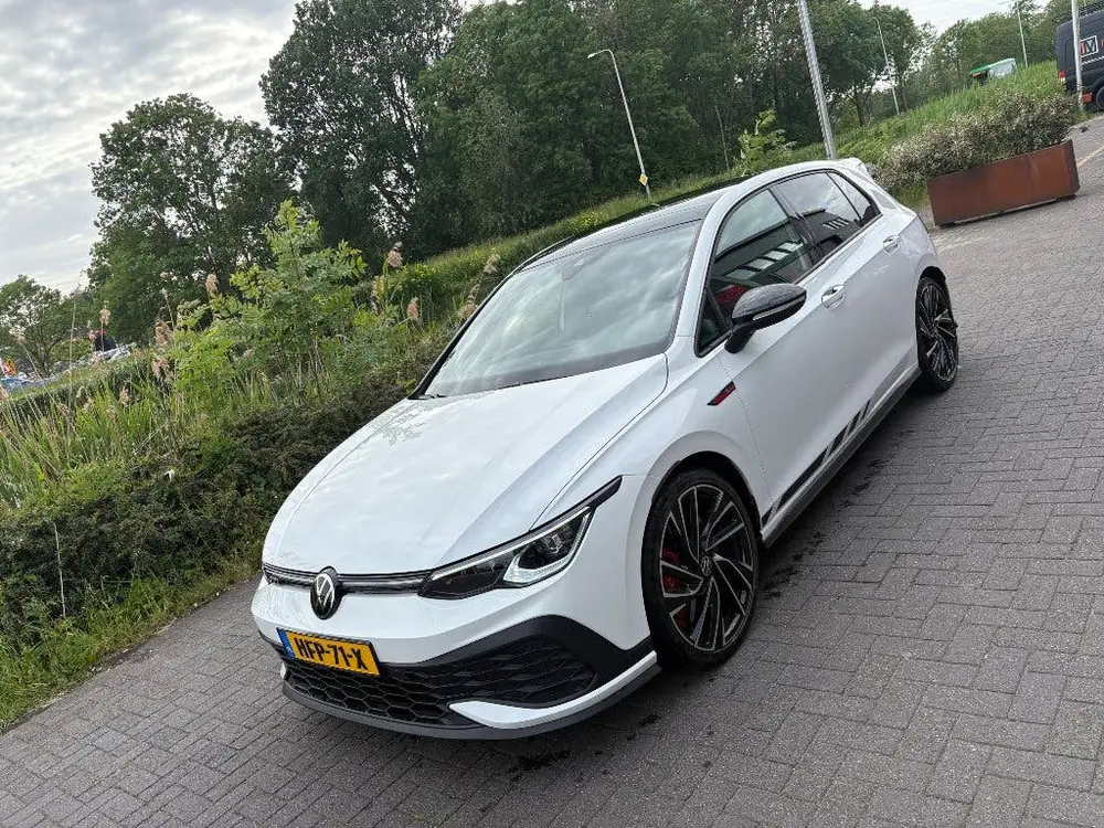 Volkswagen Golf 2.0 TSI OPF 221KW Dsg7 2022 Wit uit 2022