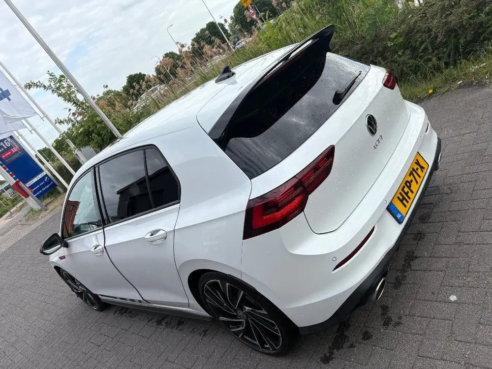 Volkswagen Golf 2.0 TSI OPF 221KW Dsg7 2022 Wit uit 2022, foto 5