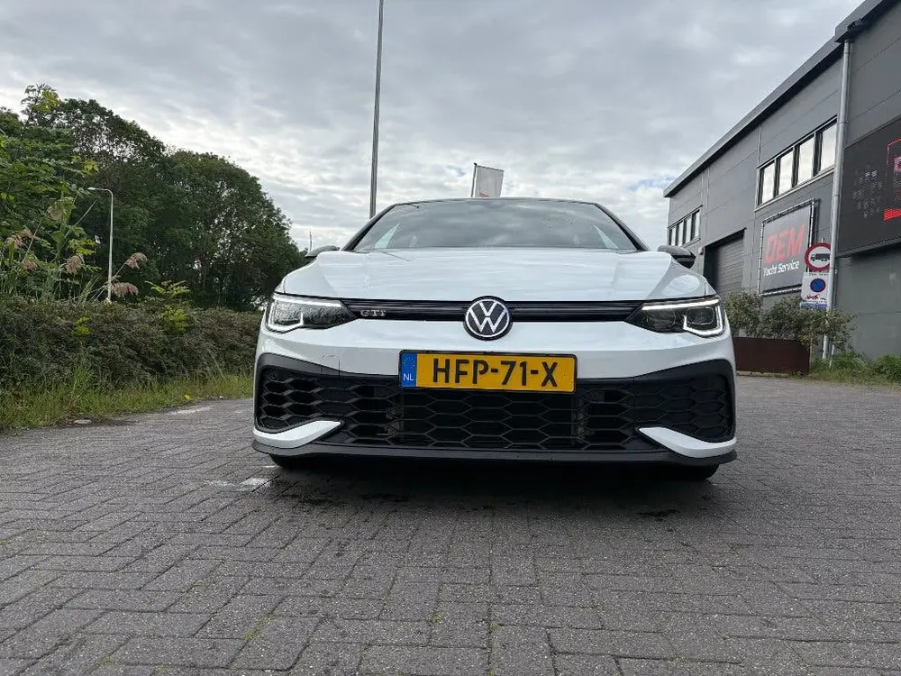 Volkswagen Golf 2.0 TSI OPF 221KW Dsg7 2022 Wit uit 2022, foto 9