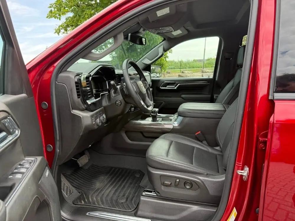 Chevrolet Silverado 6.2L V8 Pick-Up Bedrijfswagen uit 2024, foto 9