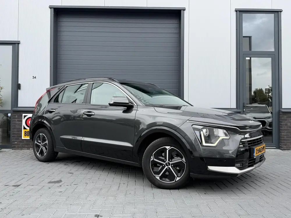 Kia Niro 1.6 GDi Hybrid DynamicLine uit 2024, foto 3