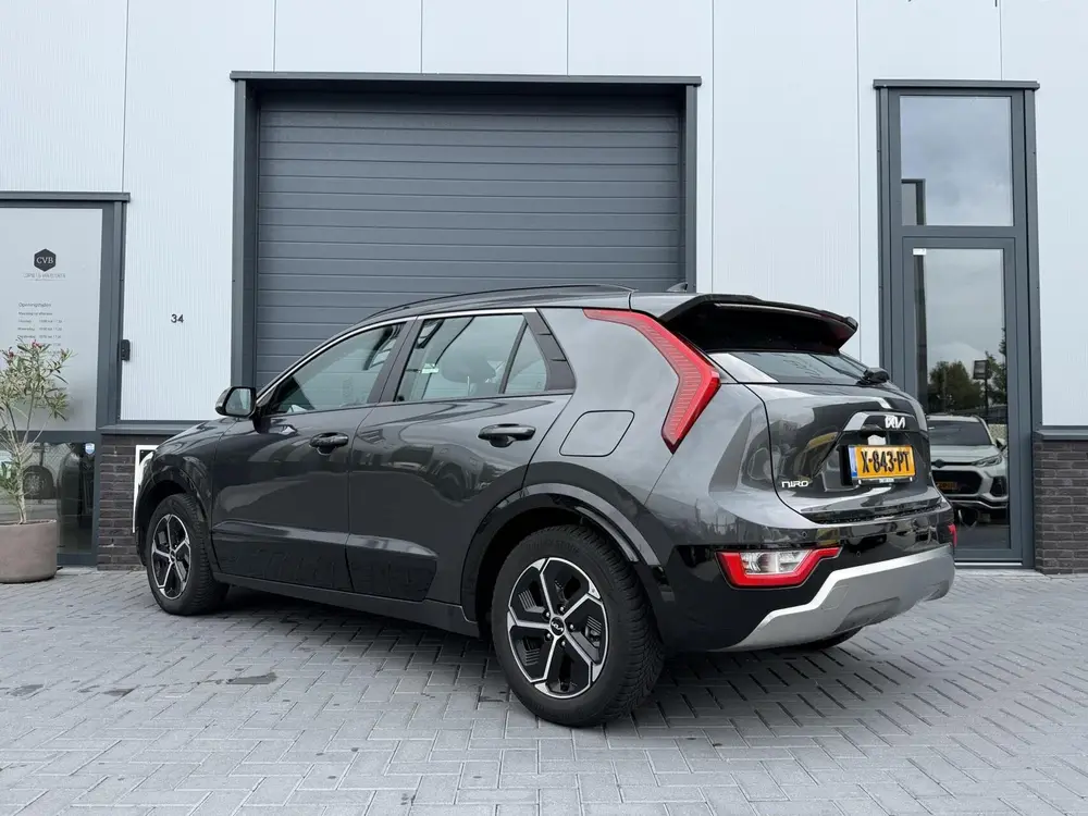 Kia Niro 1.6 GDi Hybrid DynamicLine uit 2024, foto 5