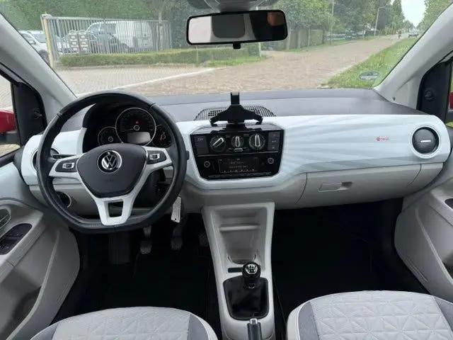 Volkswagen Up! UP, 1.0 BEATS 65PK 5D 2020 Wit 5-drs uit 2020, foto 13
