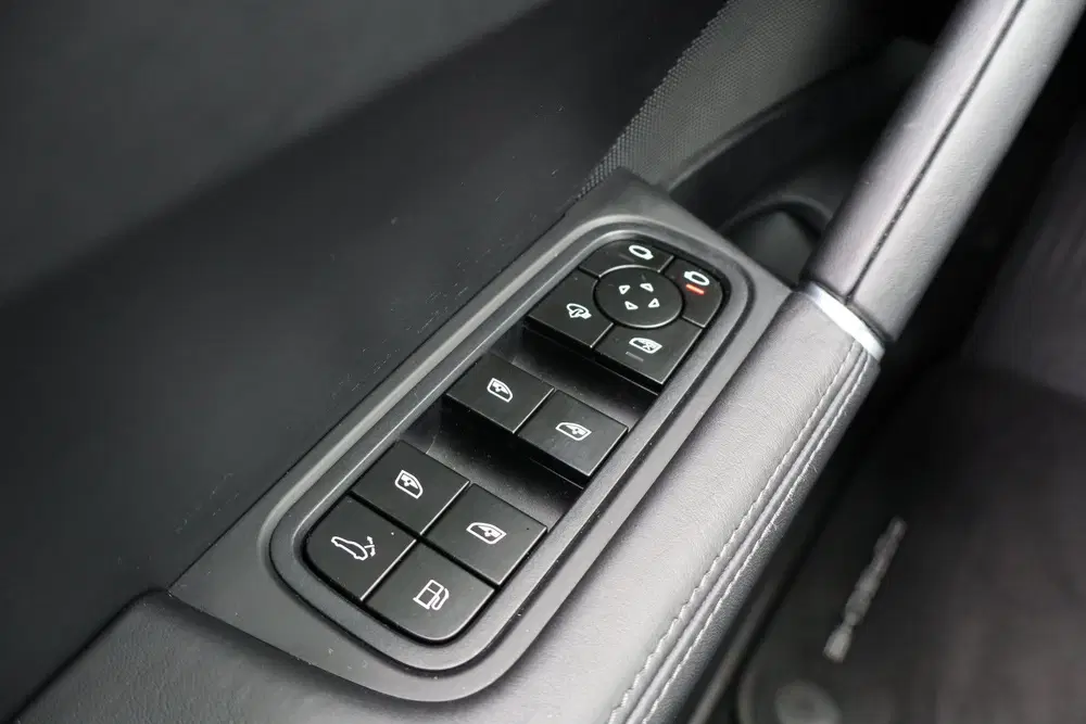 Porsche Cayenne Cayenne Coupé 3.0 E-Hybrid Black Edition P uit 2023, foto 14