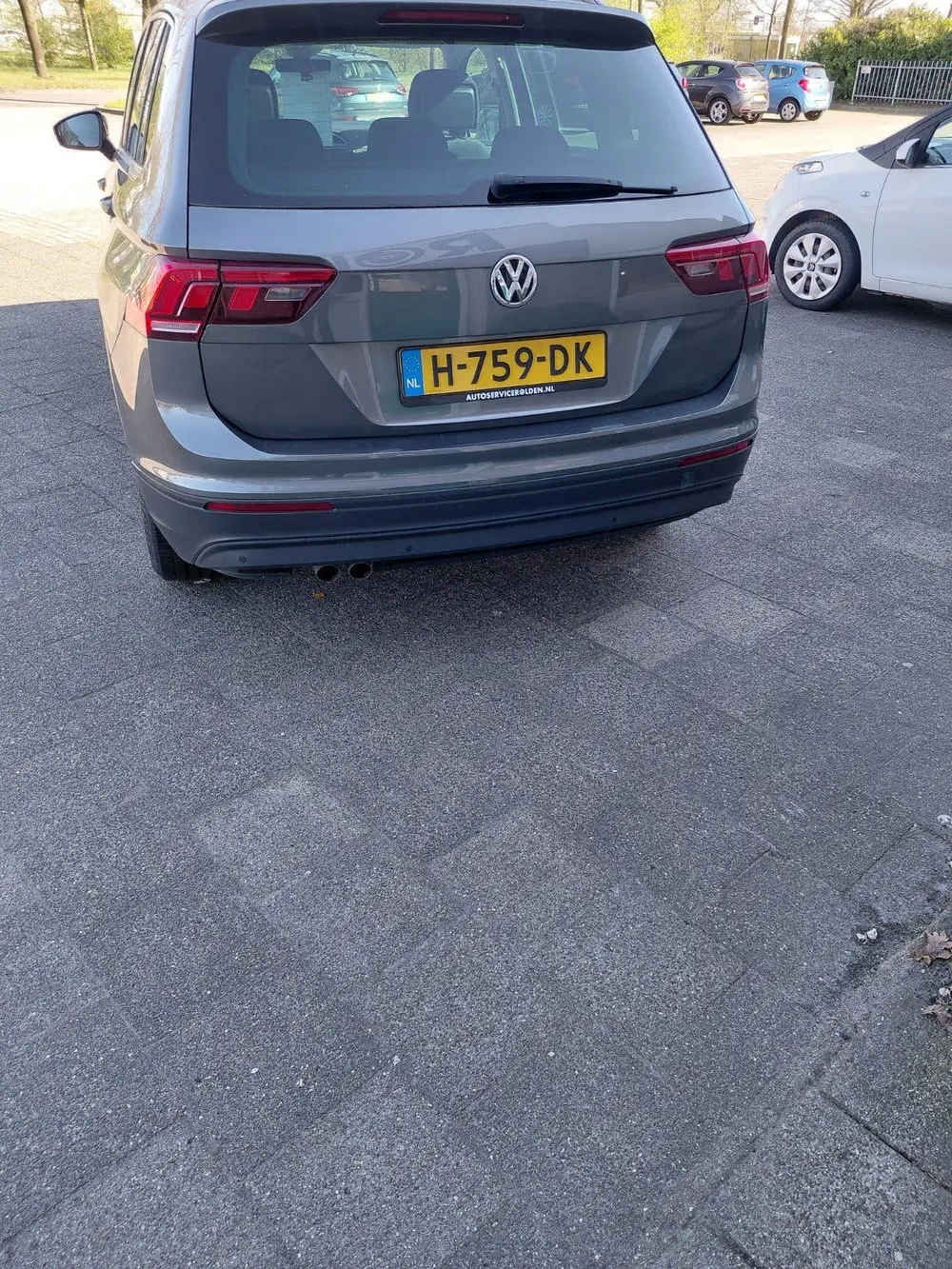 Volkswagen Tiguan 1.5 TSI 130pk 2020 Grijs uit 2020, foto 4