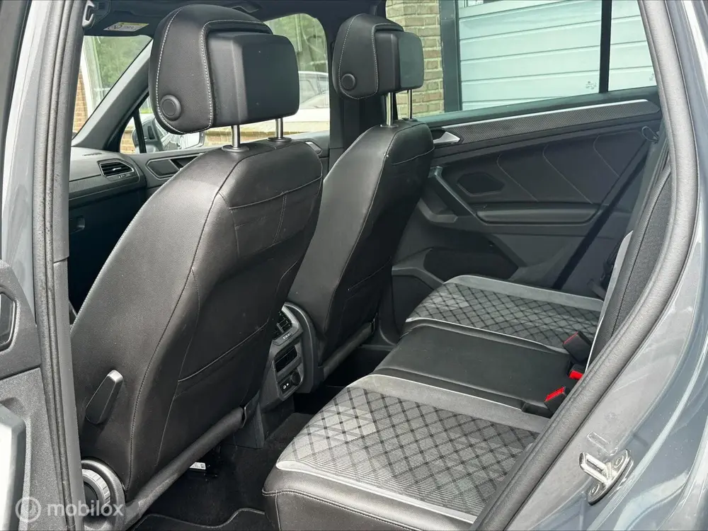 Volkswagen Tiguan 1.5 TSI R LINE DSG PANO/CAMERA/LED/ECC uit 2023, foto 15