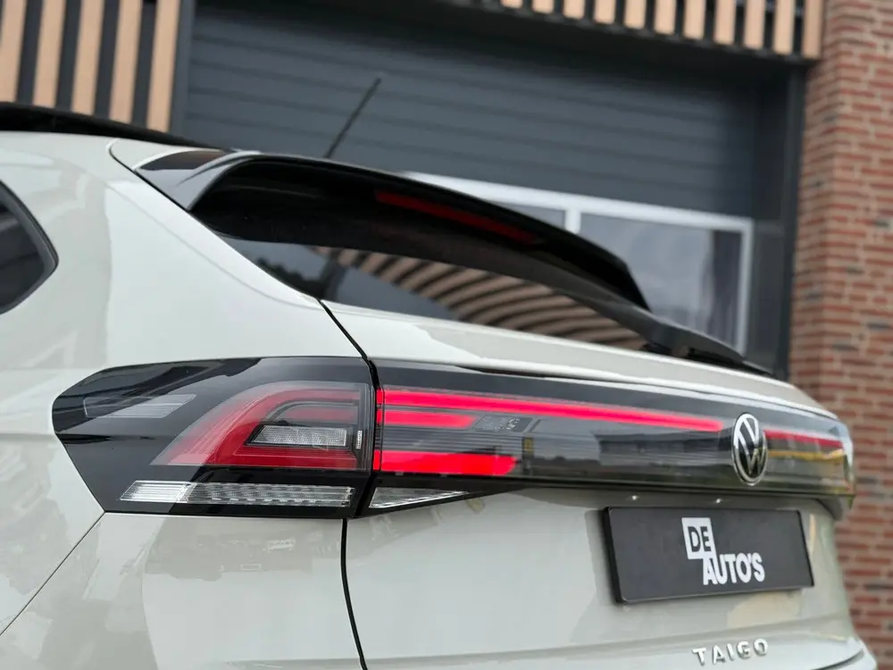 Volkswagen Taigo R-Line 1.0 TSI 110PK / PANO / DSG / VOL uit 2023, foto 11