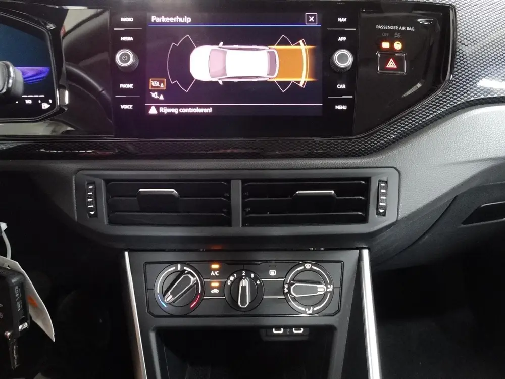 Volkswagen Taigo 1.0 TSI Life Adaptive cruise/ Nette auto uit 2022, foto 16