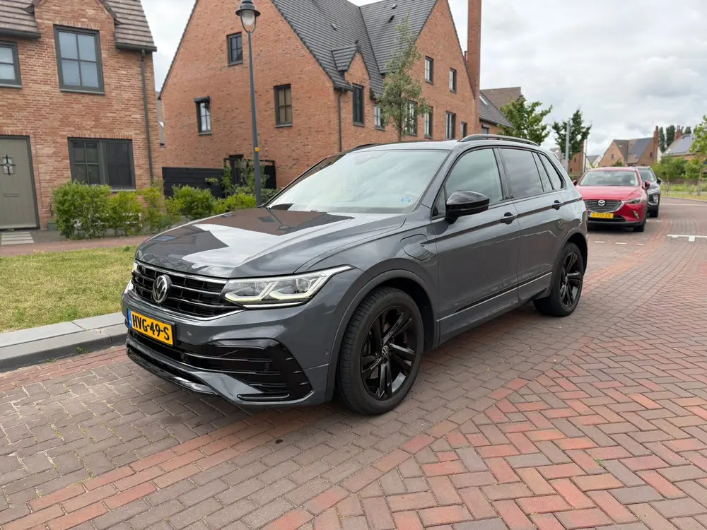 Volkswagen Tiguan 1.4 TSI Ehybrid 245pk DSG 2021 Grijs | BTW uit 2021, foto 7