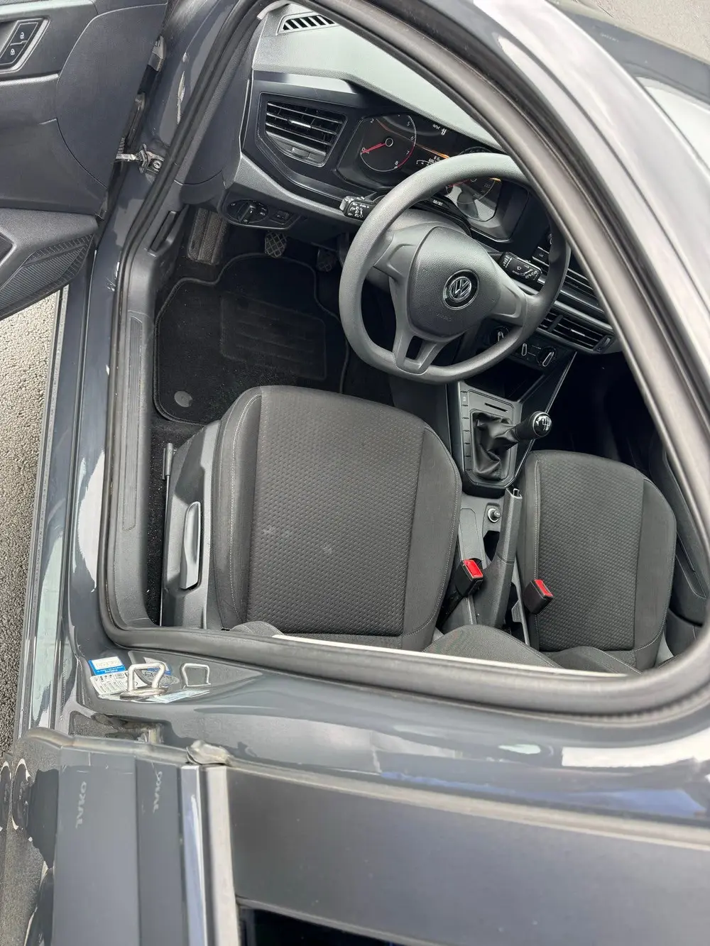 Volkswagen Polo 1.0 MPI 65pk 2019 Grijs uit 2019, foto 14