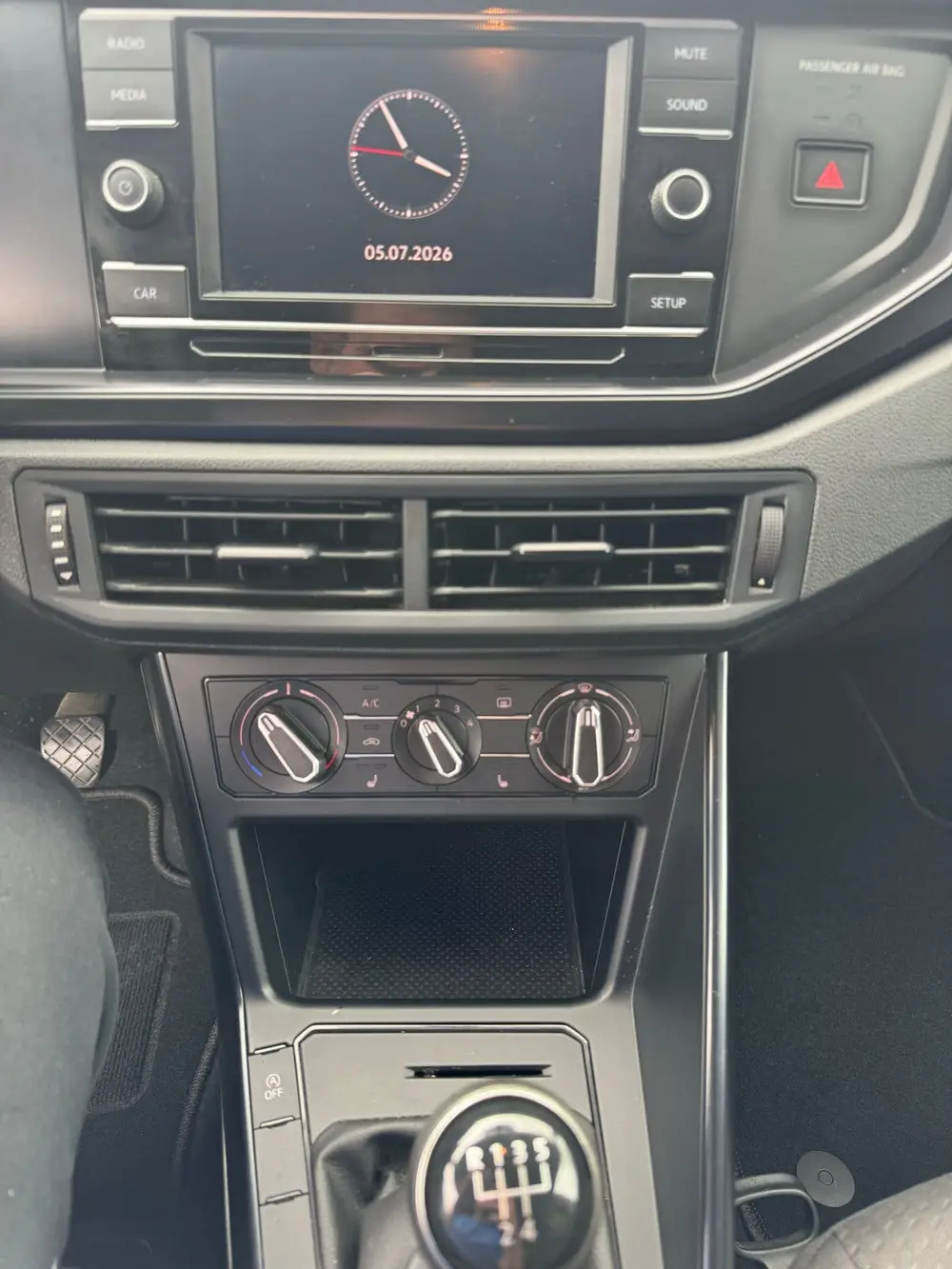 Volkswagen Polo 1.0 MPI 65pk 2019 Grijs uit 2019, foto 15
