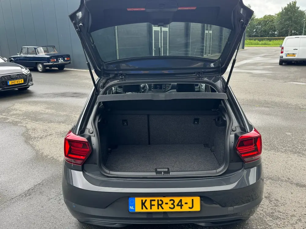 Volkswagen Polo 1.0 MPI 65pk 2019 Grijs uit 2019, foto 6