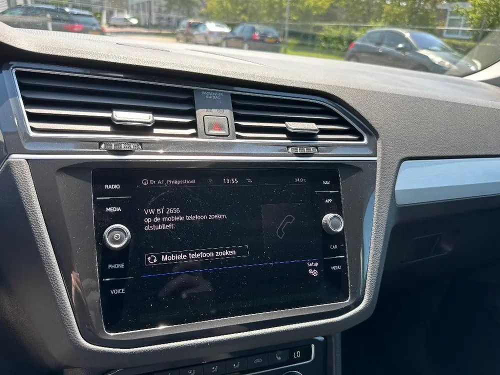 Volkswagen Tiguan 1.5 TSI | Comfortline Trekhaak LED CarPlay uit 2019, foto 11