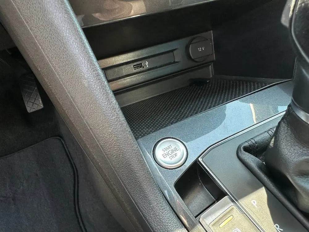 Volkswagen Tiguan 1.5 TSI | Comfortline Trekhaak LED CarPlay uit 2019, foto 16