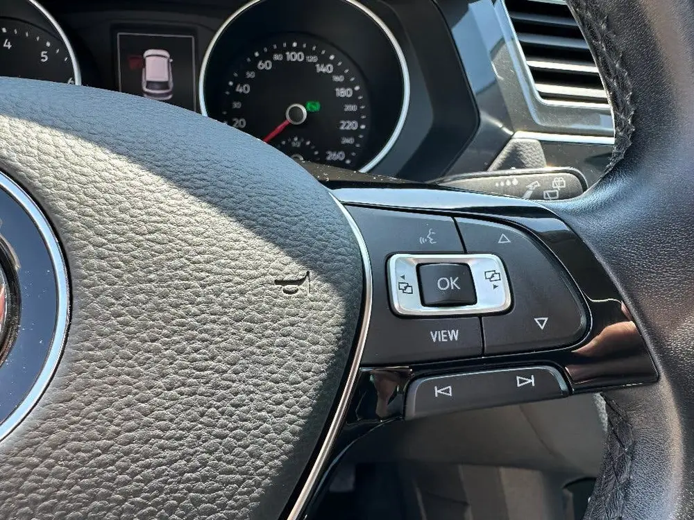 Volkswagen Tiguan 1.5 TSI | Comfortline Trekhaak LED CarPlay uit 2019, foto 8