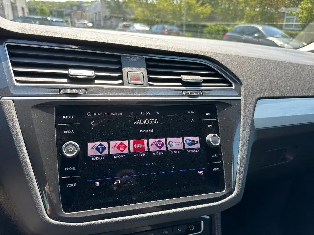 Volkswagen Tiguan 1.5 TSI | Comfortline Trekhaak LED CarPlay uit 2019, foto 9