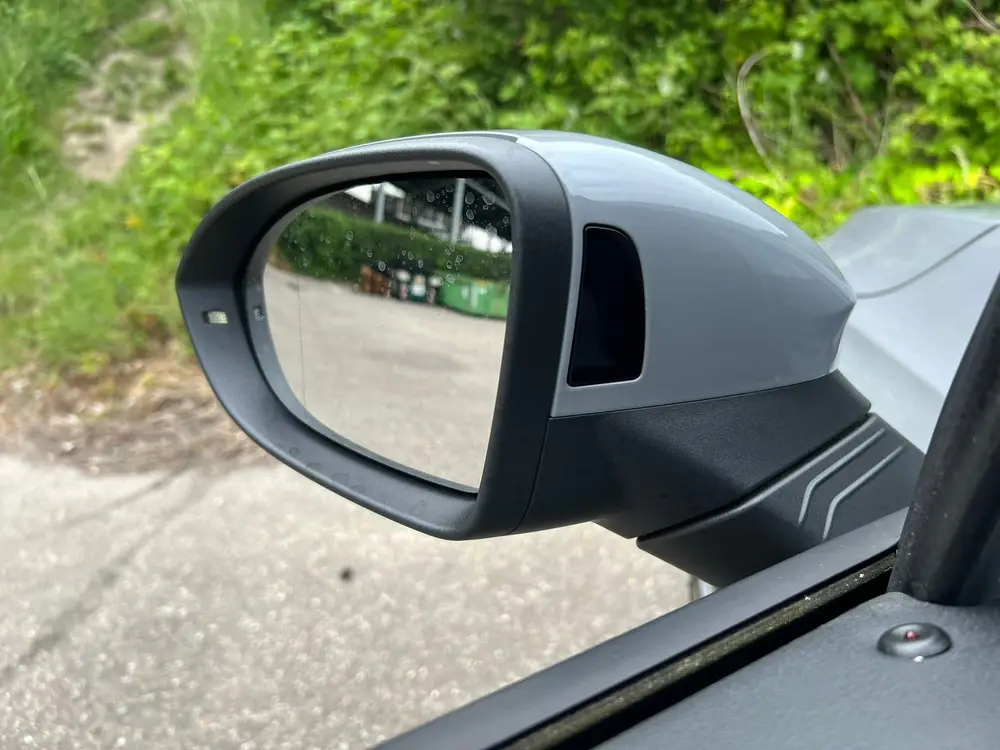 Volkswagen Golf 3x R-Line 1.5 TSI PANO VIRTUAL WINTER CAMERA uit 2021, foto 16