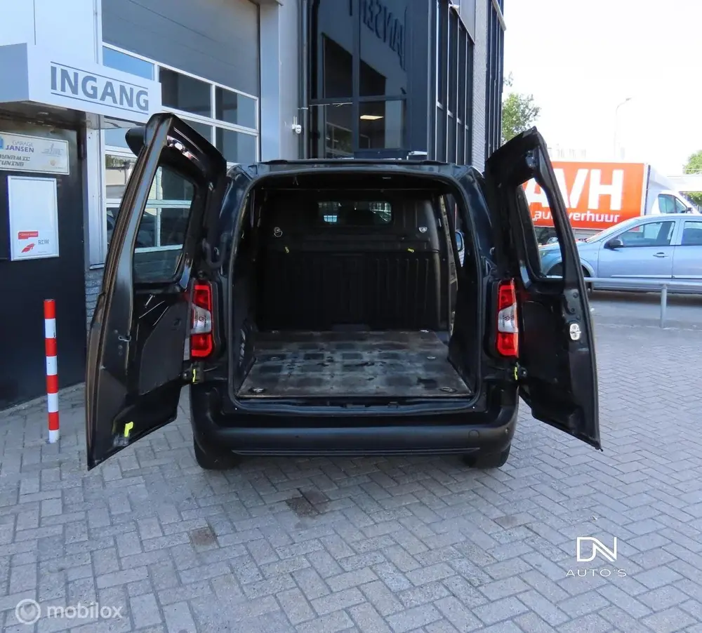 Citroën Berlingo Citroen Berlingo 1.5 BlueHDI 131PK Automaa uit 2022, foto 11