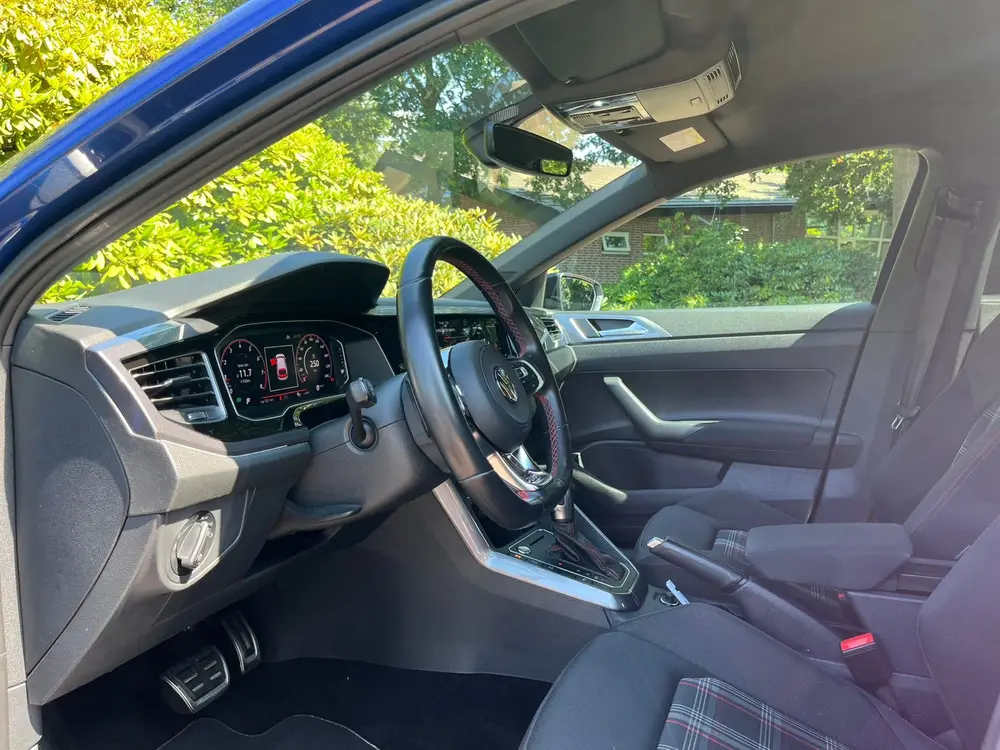 Volkswagen Polo 2.0 TSI 200pk 6-DSG 2019 Blauw uit 2019, foto 6