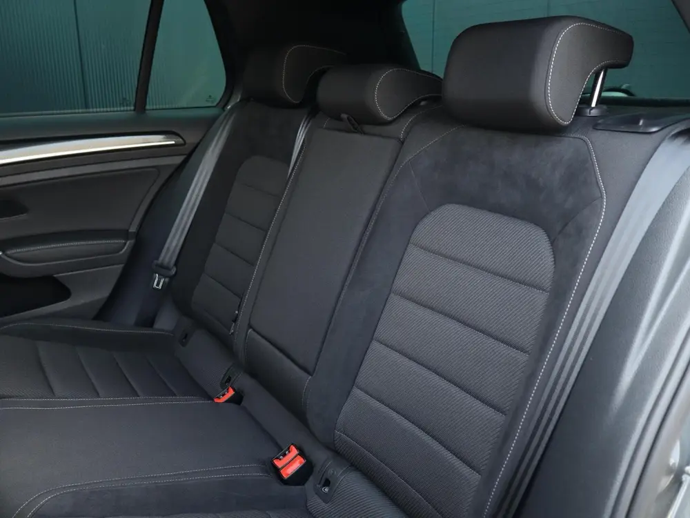 Volkswagen Golf 2.0 TSI 4Motion R 301PK Performance|Akra|Cam uit 2019, foto 15