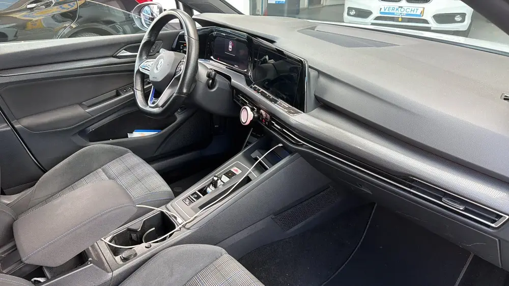 Volkswagen Golf GTE 245PK uit 2022, foto 6