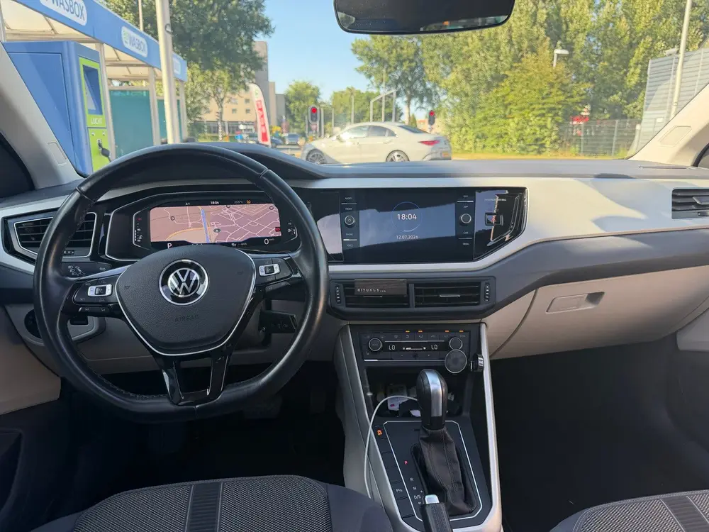 Volkswagen Polo 1.0 TSI 110pk Dsg-7 2021 Zwart uit 2021, foto 12