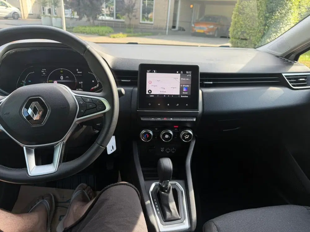 Renault Clio 1.6 E-tech Hybrid 140pk 2022 Wit uit 2022, foto 9