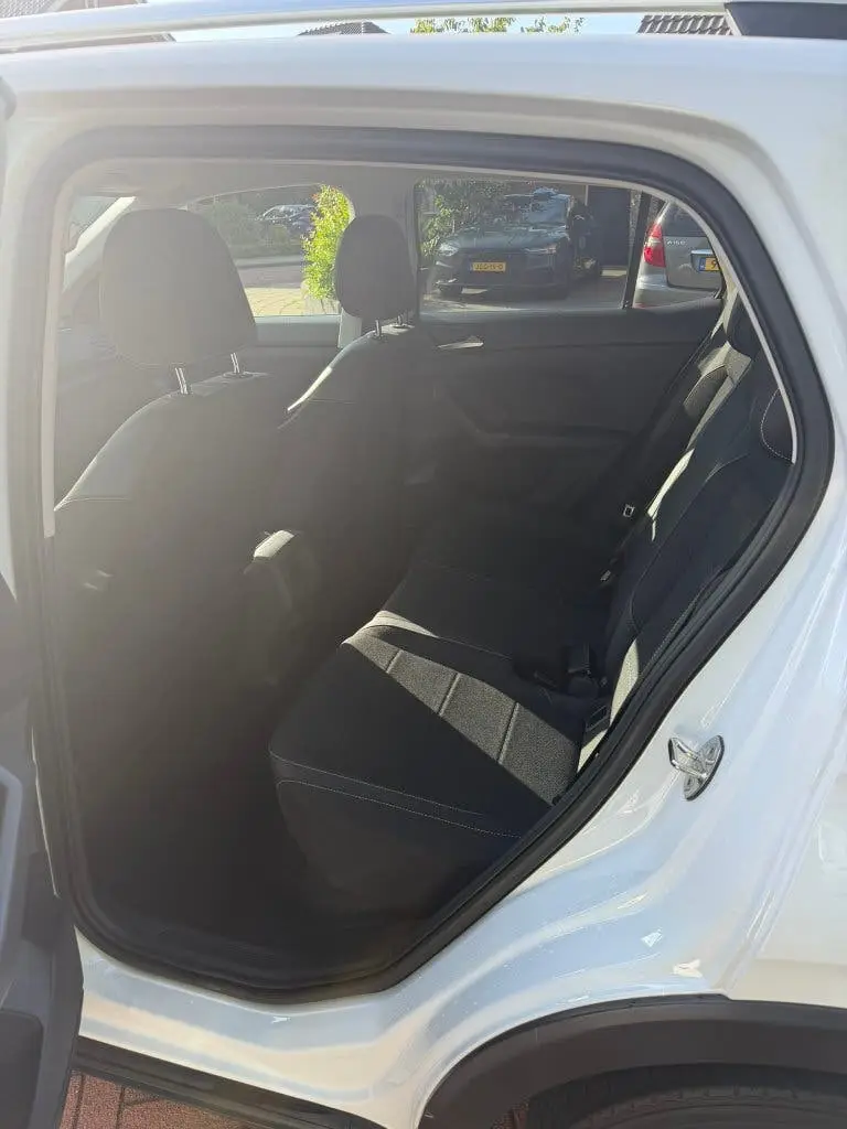 Volkswagen T-Cross 1.0 TSI 110pk Style Camera LED Carplay uit 2021, foto 17