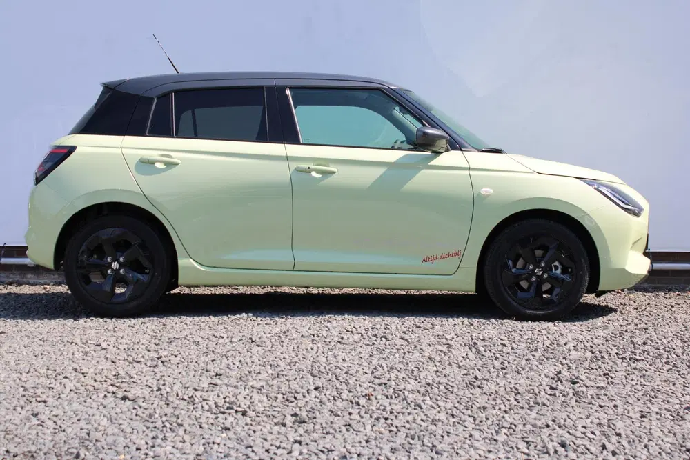 Suzuki Swift 1.2 Select Smart Hybrid Draadloos Apple Ca uit 2026, foto 11