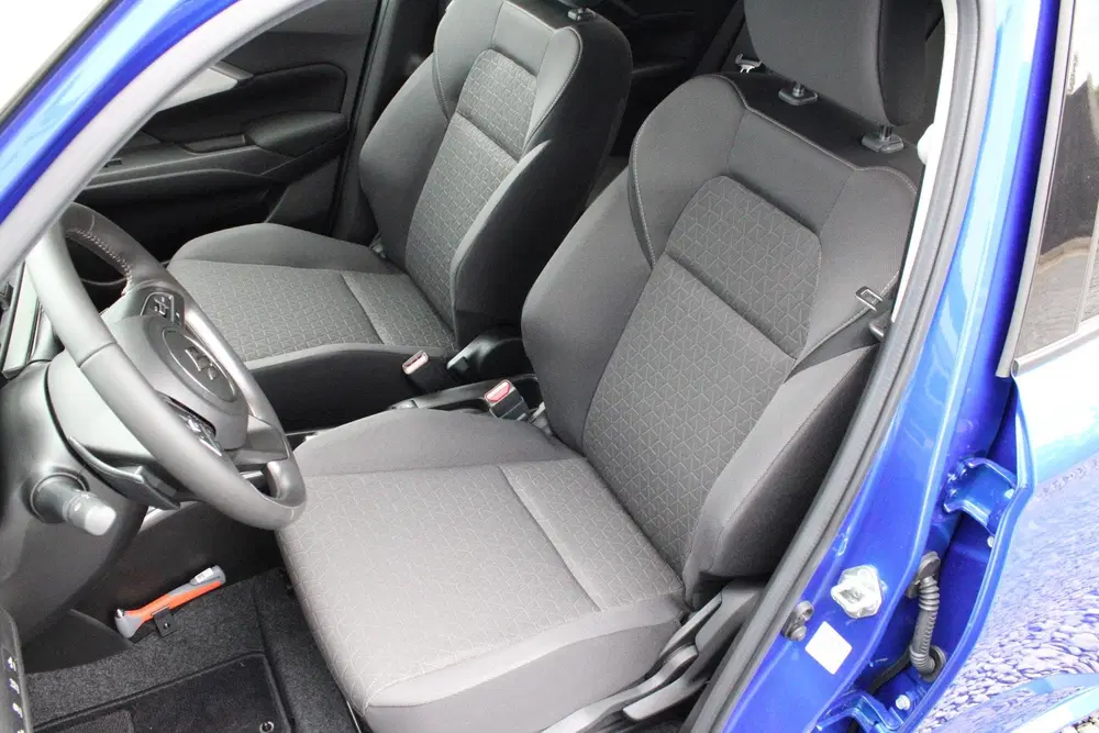 Suzuki Swift 1.2 Style Smart Hybrid Automaat met GT Pak uit 2026, foto 10