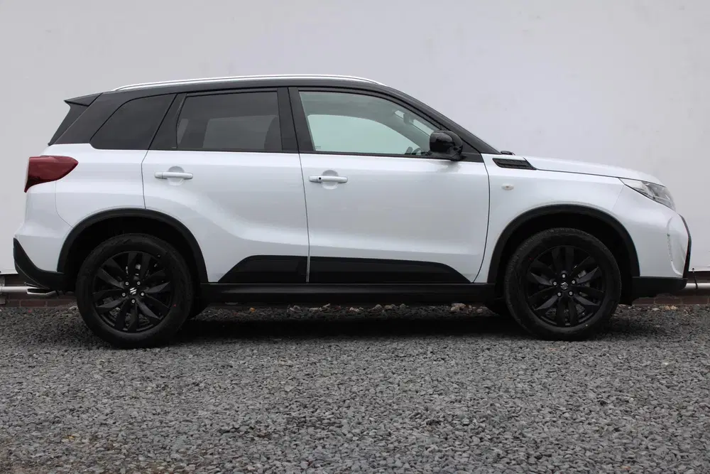 Suzuki Vitara 1.4 Boosterjet Smart Hybrid Automaat ORG N uit 2026, foto 3